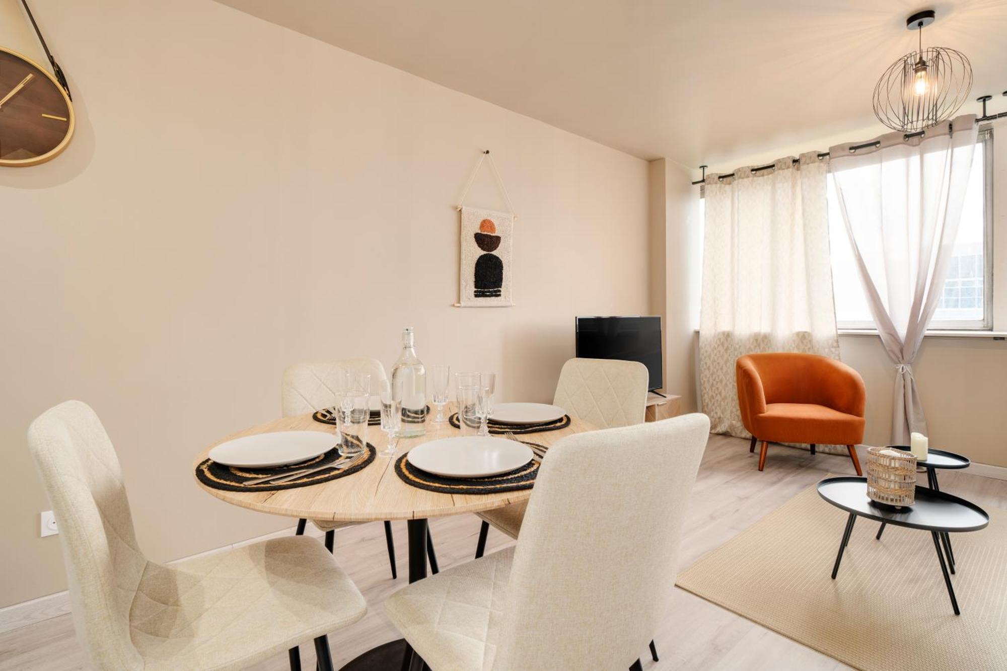 L'Elegance Du Centre - Nancy Gare Congres - Parking - T3 Apartment Exterior foto
